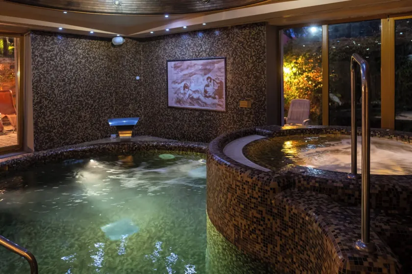 Wellness Hotel Laroba - Image 1