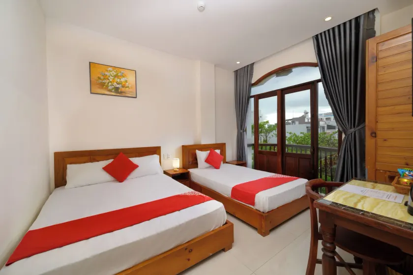 Sunshine Beach Da Nang - Image 1