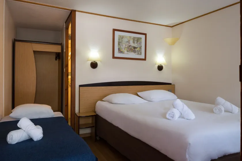 The Originals Access, Hôtel Foix - Værelse