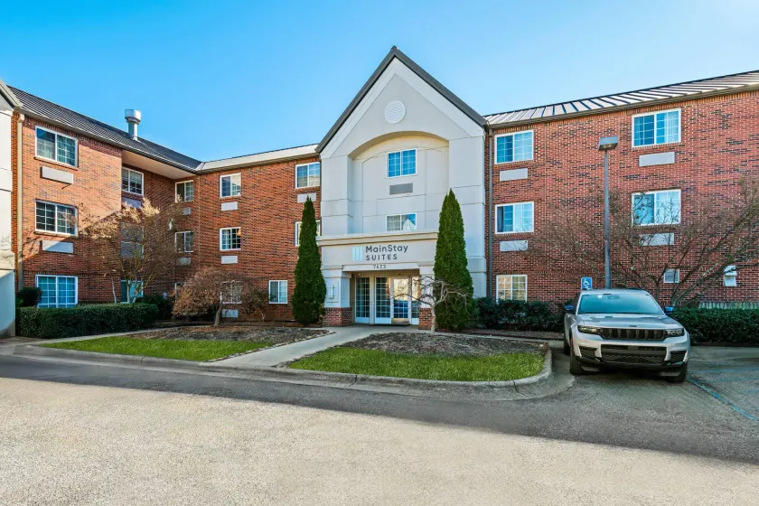 MainStay Suites Greensboro - Image 1