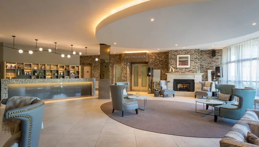 Harbour Hotel - Image 1