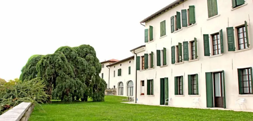 Hotel Villa Policreti - Image 1