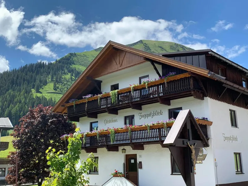 Gästehaus Zugspitzblick - Image 1
