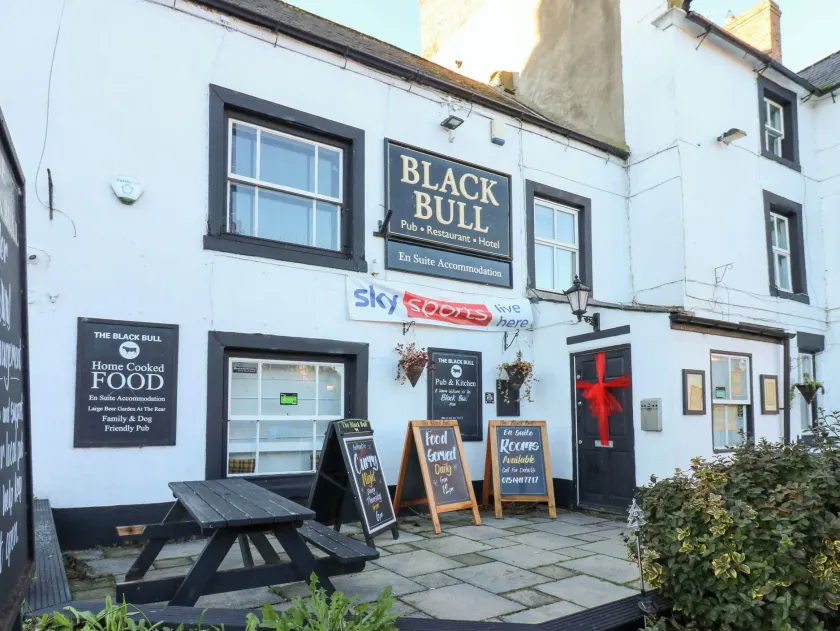 The Black Bull - Image 1