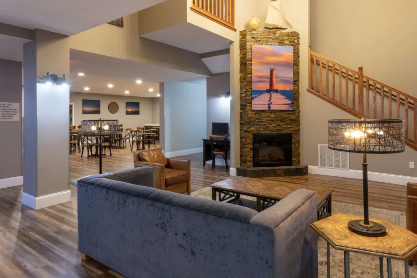 GrandStay Hotel & Suites Downtown Sheboygan - Lobby
