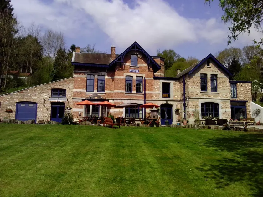 B&B Windsor - Image 1