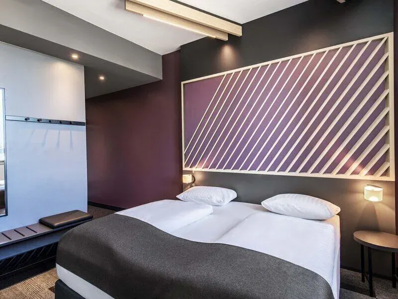 B&B Hotel München-Trudering - Image 1