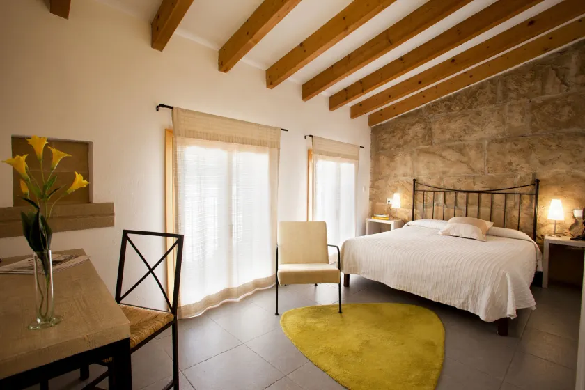 L'Host Boutique Rooms - Image 1