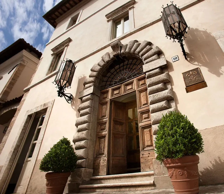 Relais & Chateaux Palazzo Seneca - Image 1