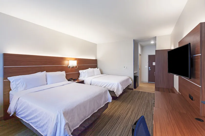 Holiday Inn Express & Suites - Lenexa - Overland Park Area by IHG - Quarto