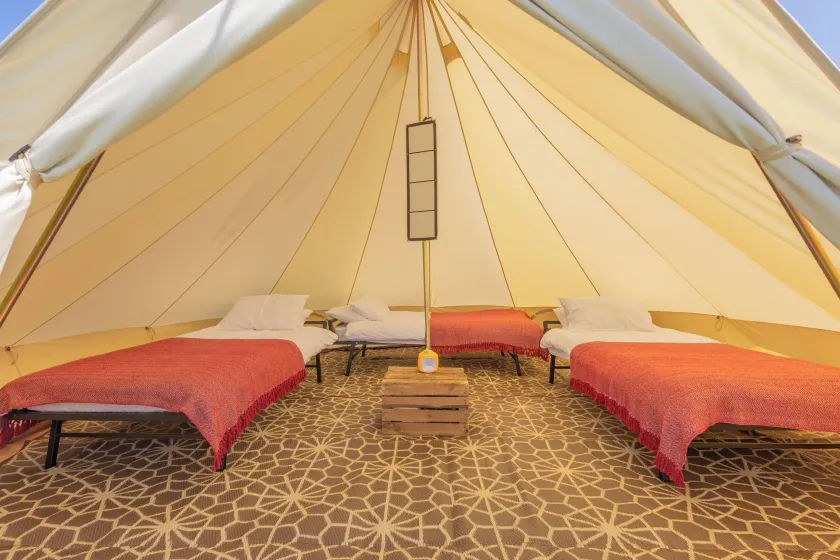 Nine Yards Bell Tents - Henley - Værelse