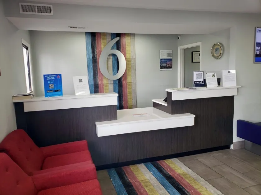 Motel 6-East Ridge, TN - Image 1