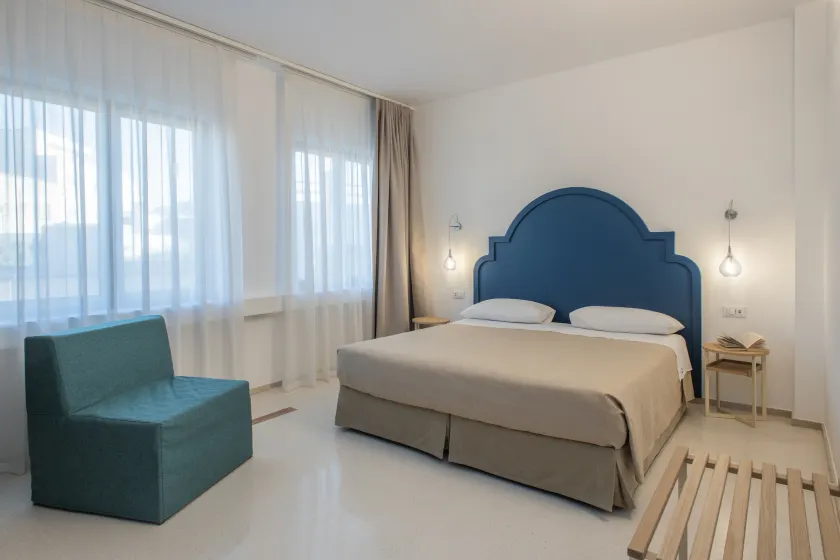 Hotel Albània - Image 1