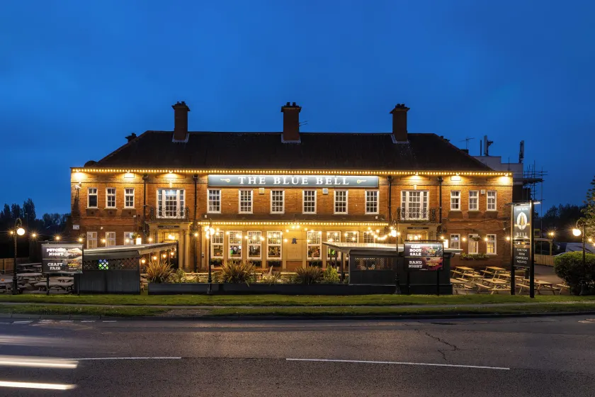 Blue Bell Lodge Hotel - Image 1