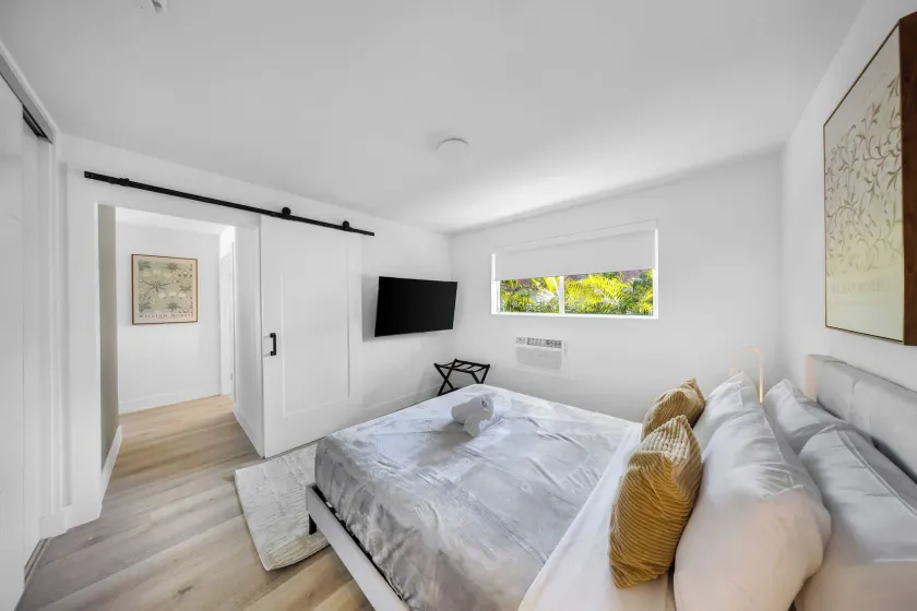 Miami Retreat - 1-BR Parking, Gym & BBQ Area - Rum