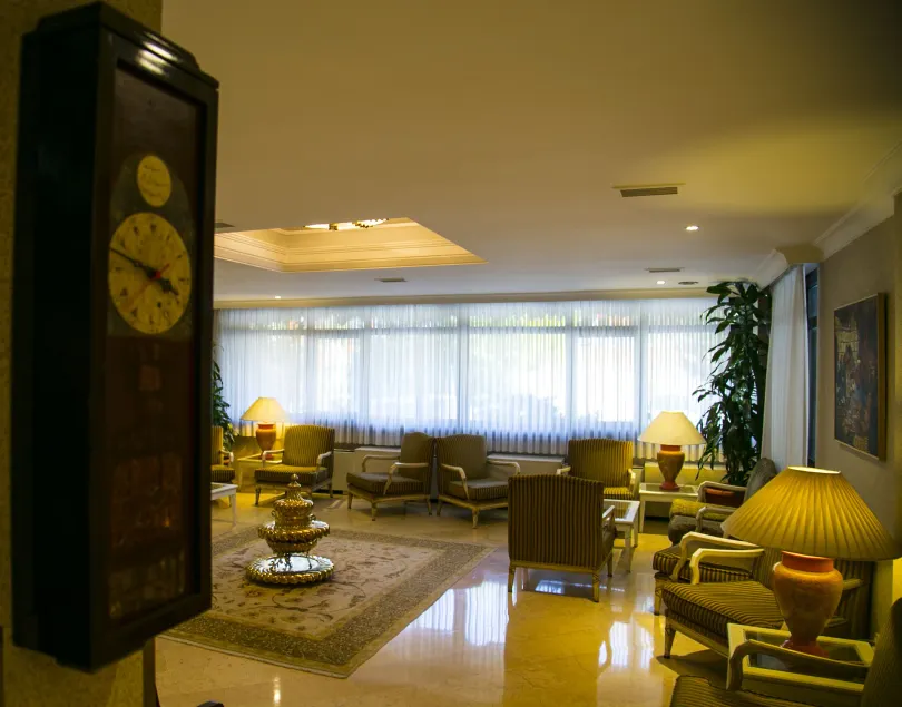 Apart Hotel Best - Zona de estar del vestíbulo