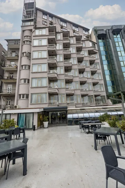 Grand Star Hotel Premium - Image 1