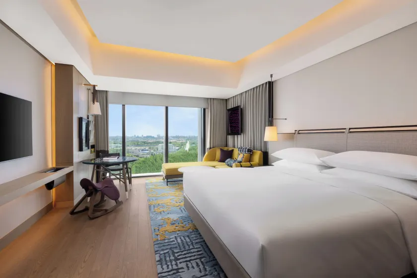 Renaissance Beijing Haidian Hotel - Image 1