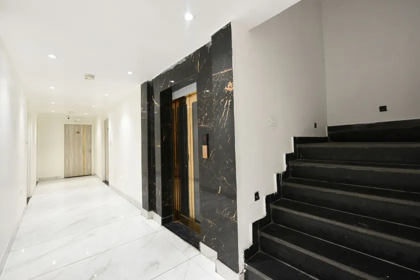 Fabhotel Luxury Inn Adarsh Nagar - Lobby