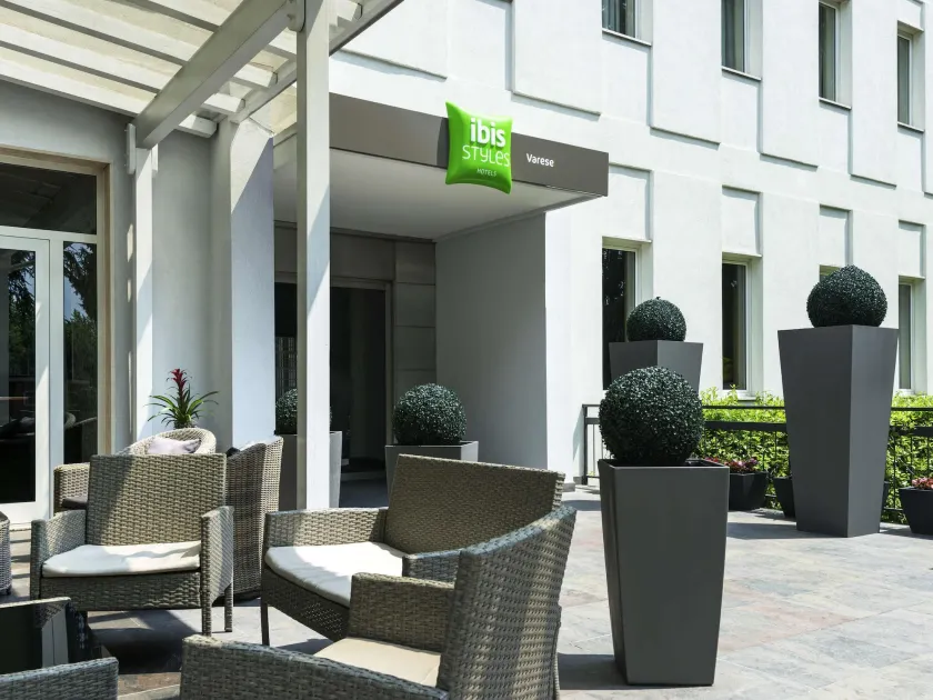 Bis Hotel Varese - Image 1