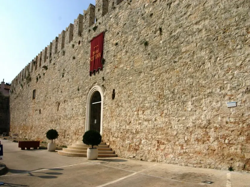 Hotel Cittar - Image 1