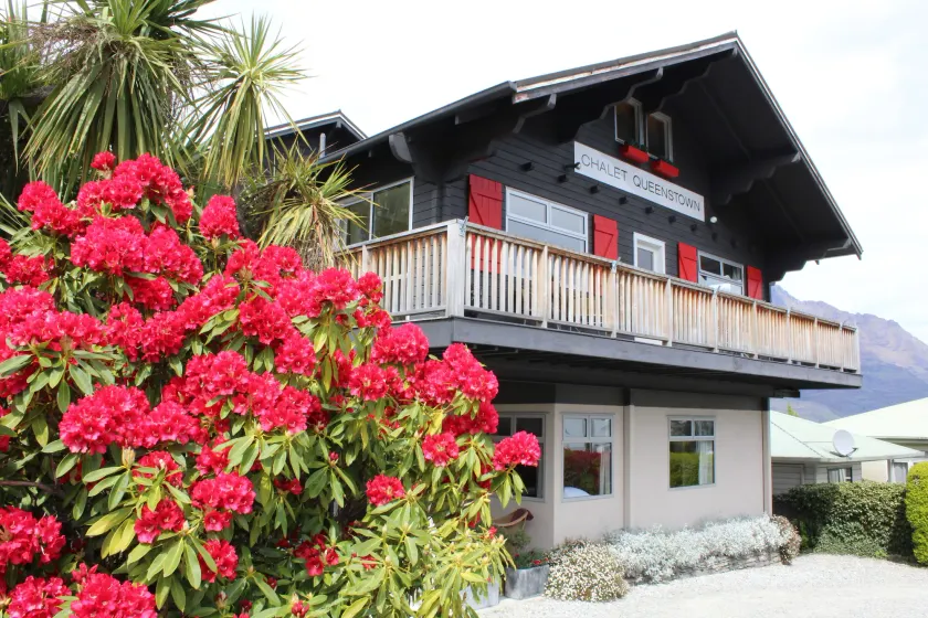 Chalet Queenstown - Image 1