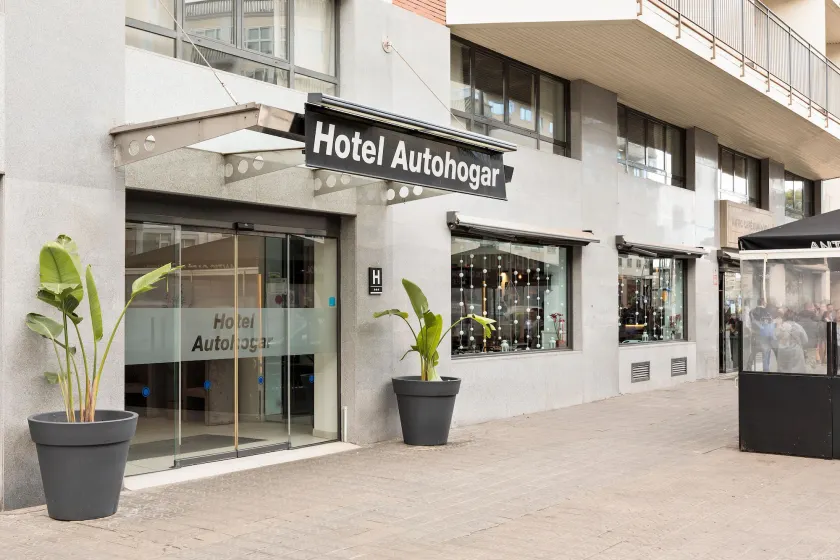 Hotel Autohogar - Image 1