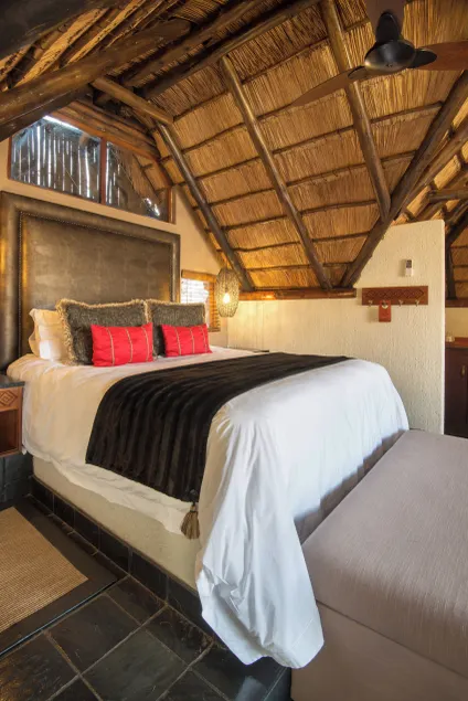 Tshukudu Bush Lodge - Room