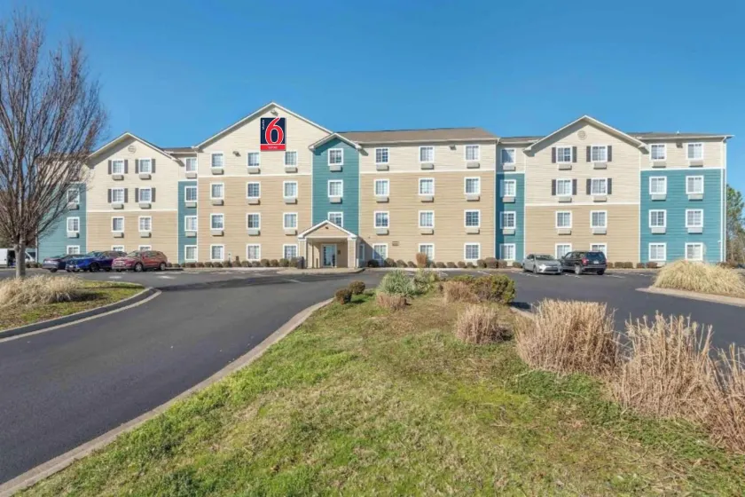 Studio 6 Extended Stay Little Rock Southwest AR - Image 1