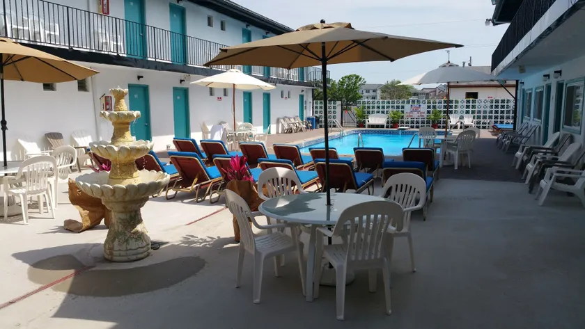 The Amethyst Beach Motel - Image 1
