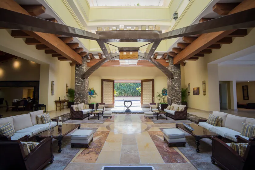 Garza Blanca Preserve Resort & Spa - Lobby