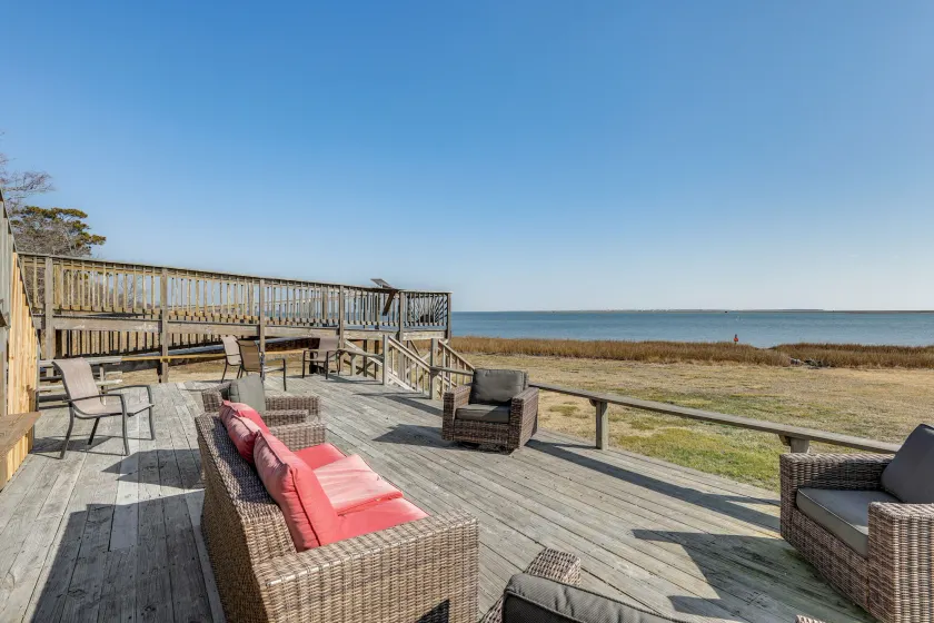 11 Mi to Chincoteague: Atlantic Home w/ Decks! - Innvendig