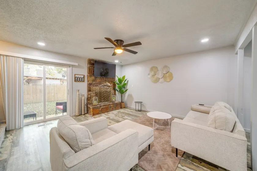 Pet-friendly Retreat w/ Yard, 12 Mi to Dtwn Tulsa - Image 1