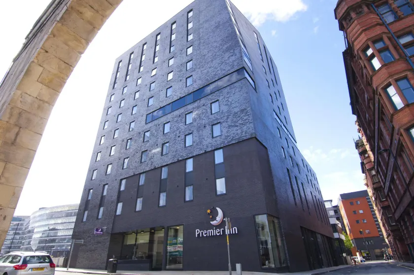 Premier Inn Manchester City - Piccadilly - Image 1
