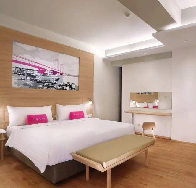 Fave Plus Hotel Palembang - Image 1