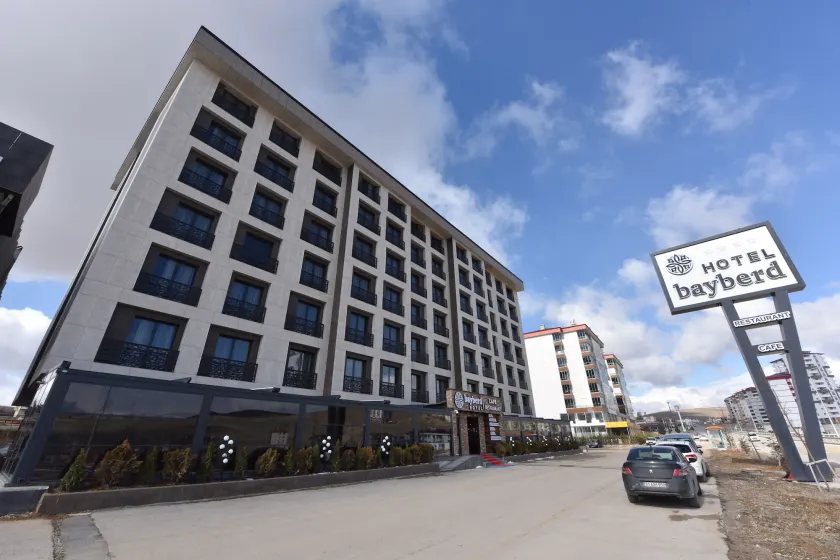 Bayberd Hotel - Image 1