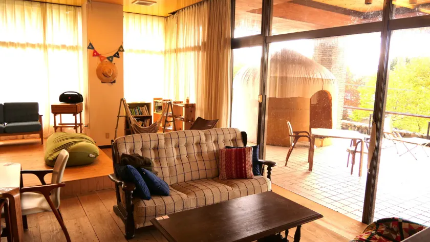 LivingAnywhere CommonsAIZU-BANDAI - Salottino della hall