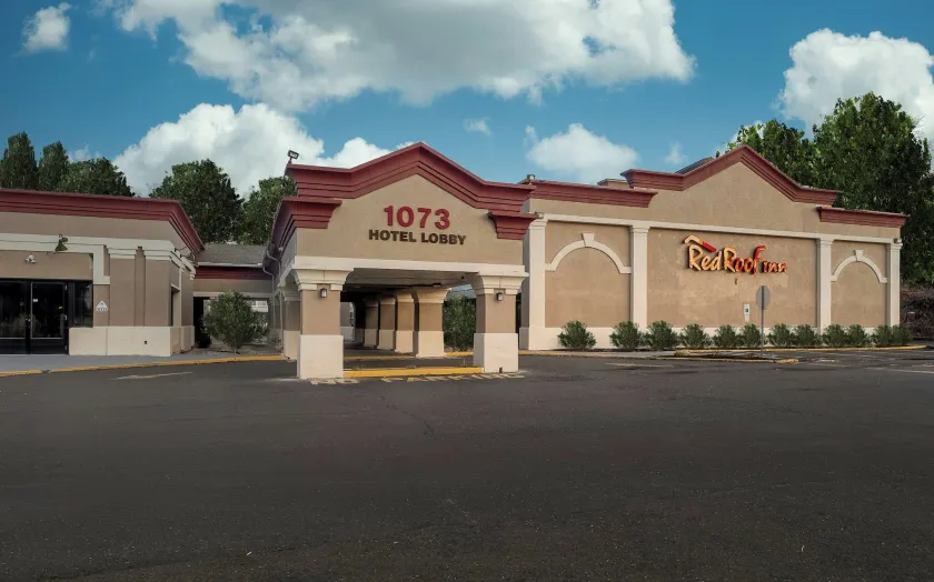 Red Roof Inn Bordentown - McGuire AFB - Image 1