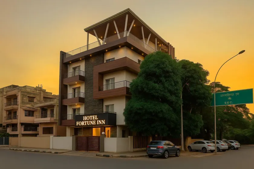 Hotel Fortune Inn by ASPL - Image 1
