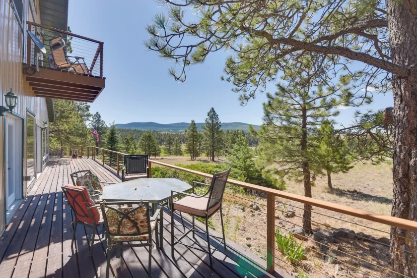 Spacious Mountain Home, 10 Mi to Angel Fire Resort - Image 1