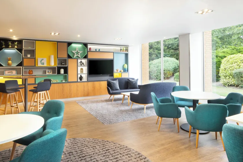 Holiday Inn London - Gatwick Airport by IHG - Hall