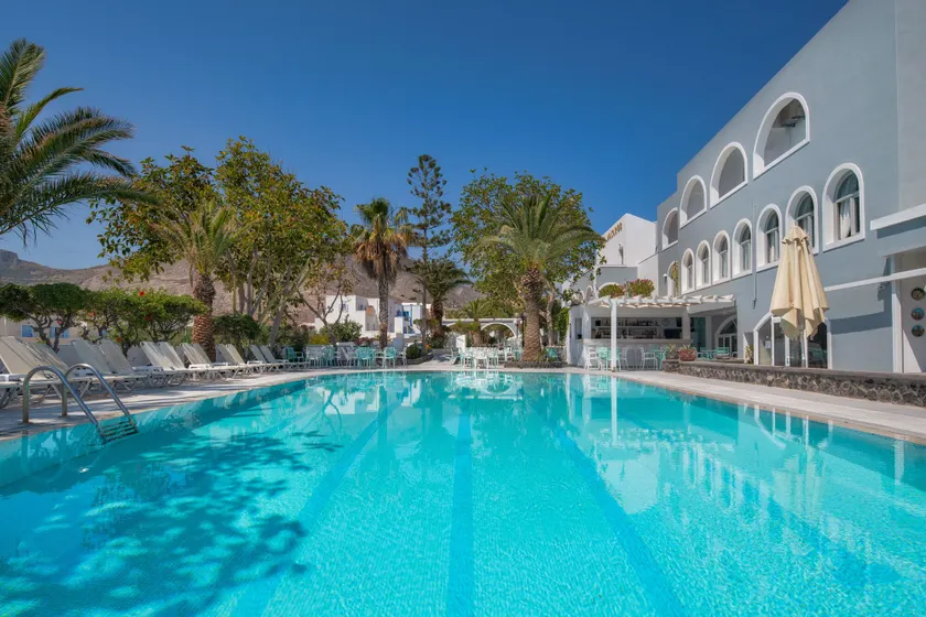 Makarios Hotel - Image 1