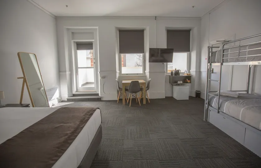 Argyle Accommodation - Image 1