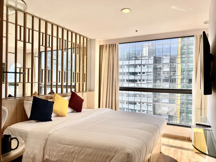 IW Hotel - Image 1