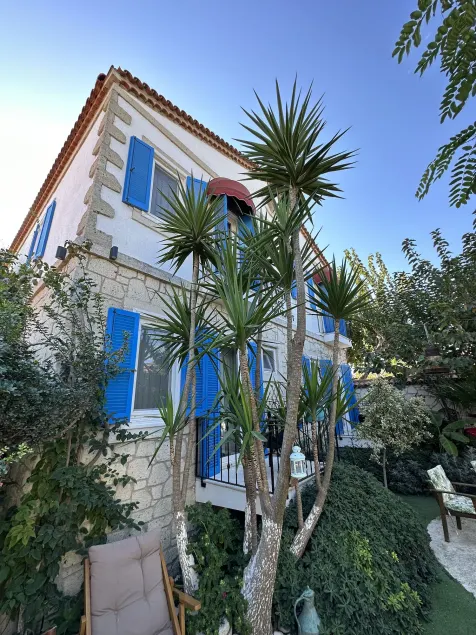 Alacati Kayezta Hotel - Image 1