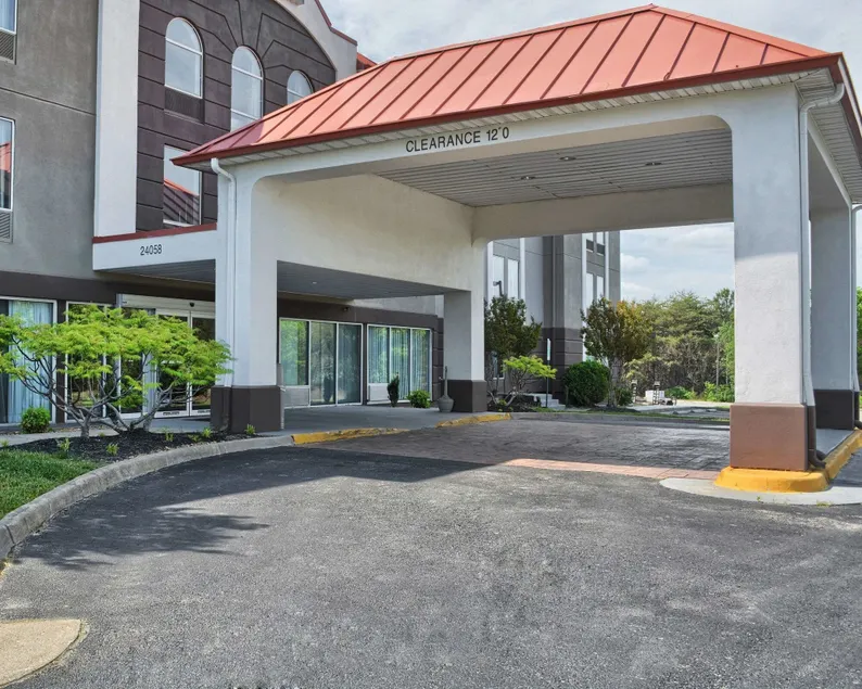 Comfort Inn Ruther Glen near Kings Dominion - Image 1