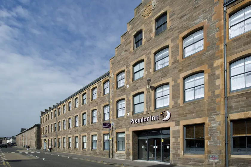 Premier Inn Perth City Centre - Image 1
