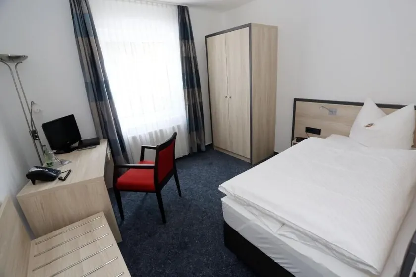 Hotel 7 Säulen GmbH - Room