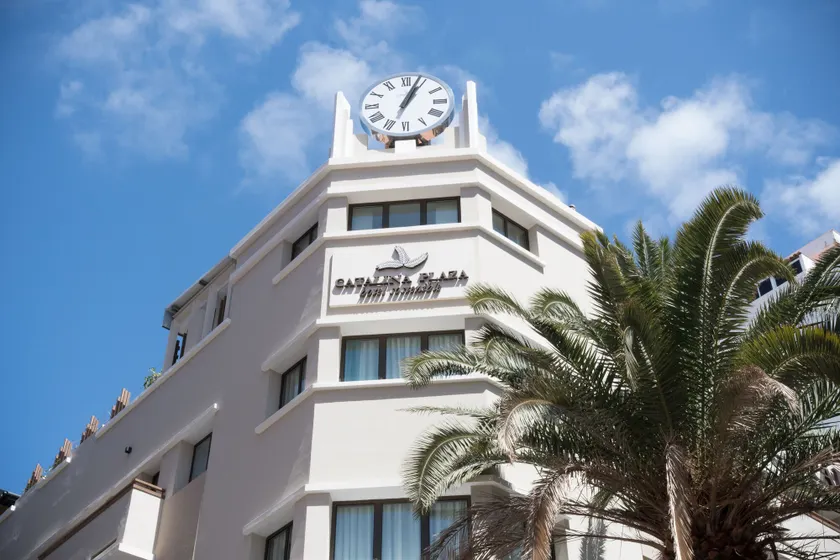 Catalina Plaza Hotel Sostenible - Image 1