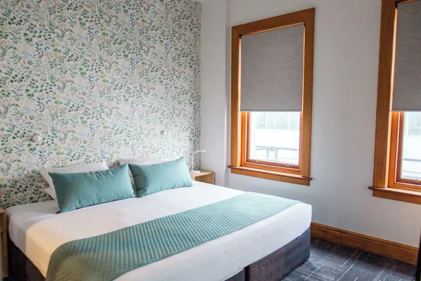 The Cambridge Hotel & Backpackers - Image 1